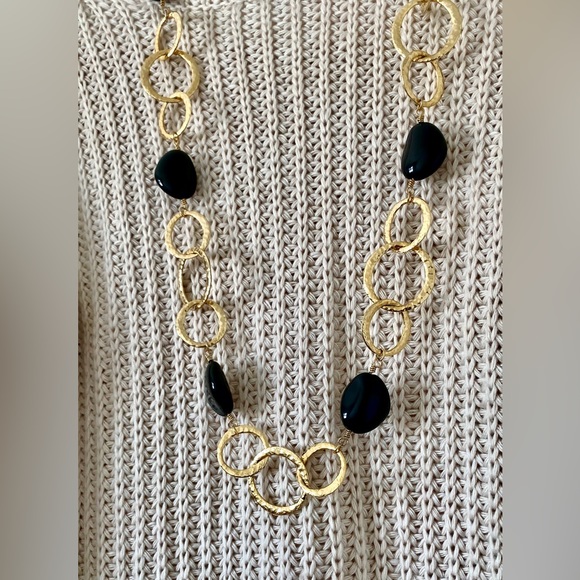 πHost Pickπ Vintage Gold w/ black stone Statement Necklace NWT - Picture 2 of 14